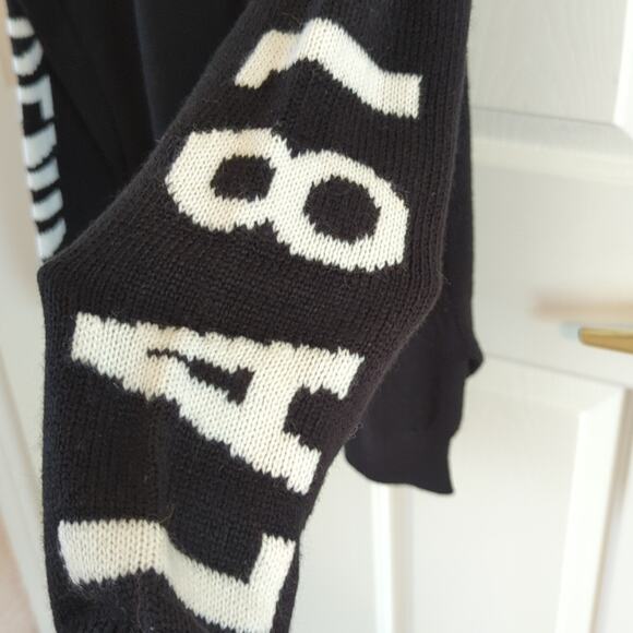 Vintage Y2K Guess Sweater, M - Picture 6 of 7